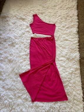 One-Shoulder Fuchsia Cutout Maxi Dress